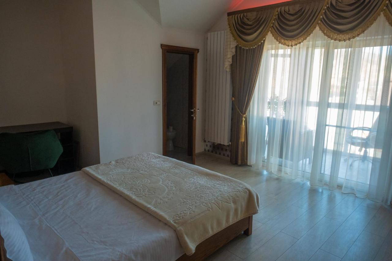 Casa Amaya Бакеу Екстер'єр фото